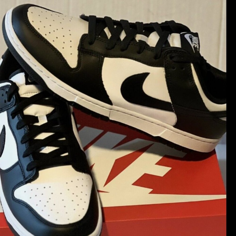 Nike Dunk Low Black and White 🐼 (Panda) - Picture 3 of 9